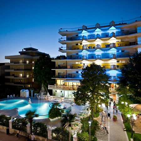 Hotel Miranda Bellaria-Igea Marina Exterior foto
